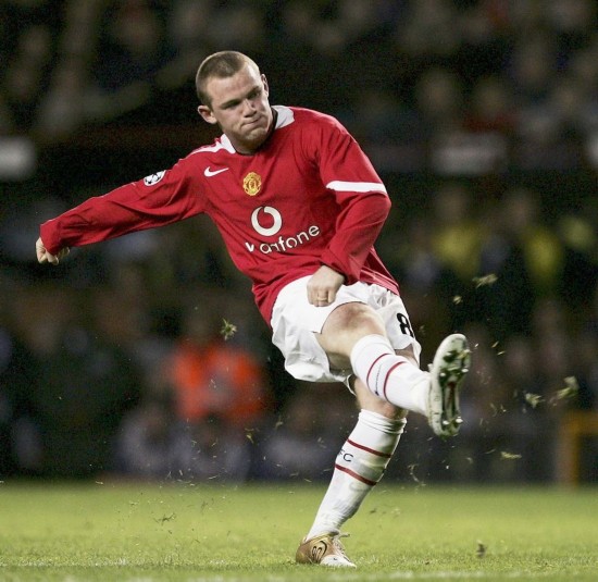 现代足球越 现代足球越