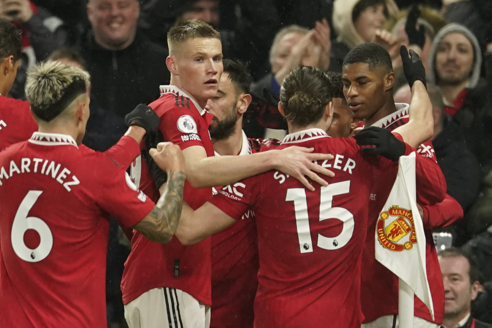 佐掉进水里 佐掉进水里